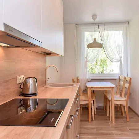 Apartament Crystal Grey *